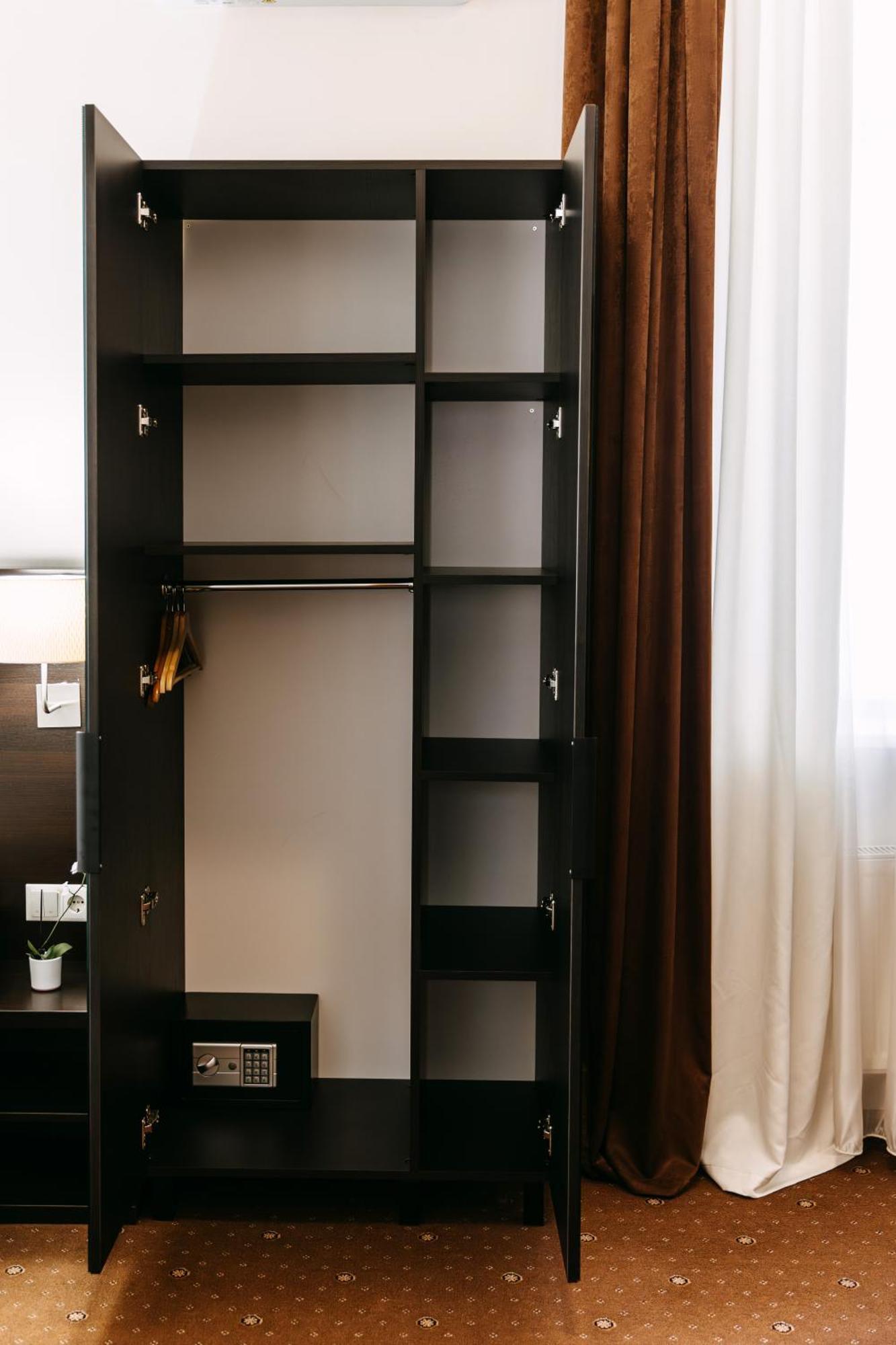Summit Villa Chişinău Extérieur photo